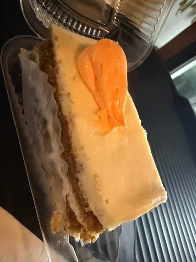 Cake - Carrot.